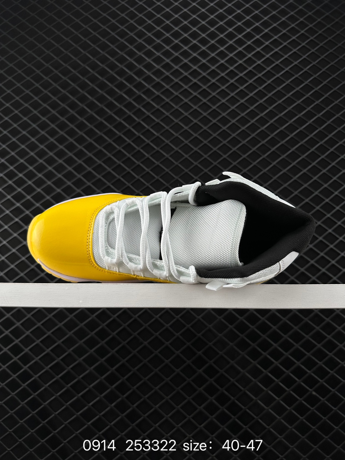 Nike Air Jordan 11 Retro High Concord